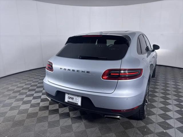2017 Porsche Macan Macan