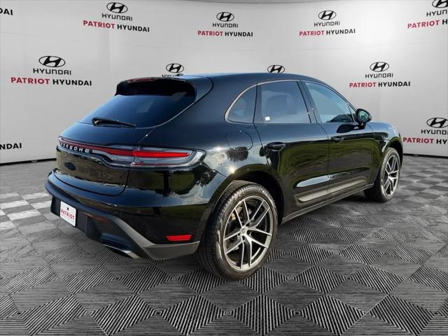 2025 Porsche Macan Macan