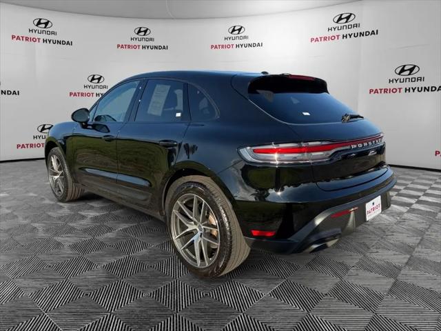 2025 Porsche Macan Macan
