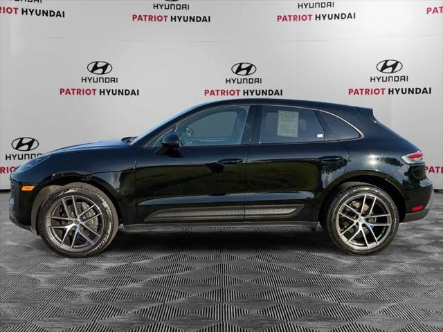 2025 Porsche Macan Macan