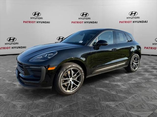 2025 Porsche Macan Macan