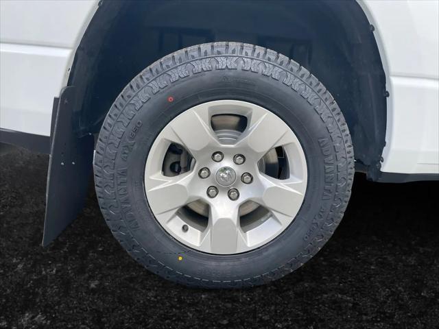 2022 Ram 1500 Big Horn Quad Cab 4x4 64 Box