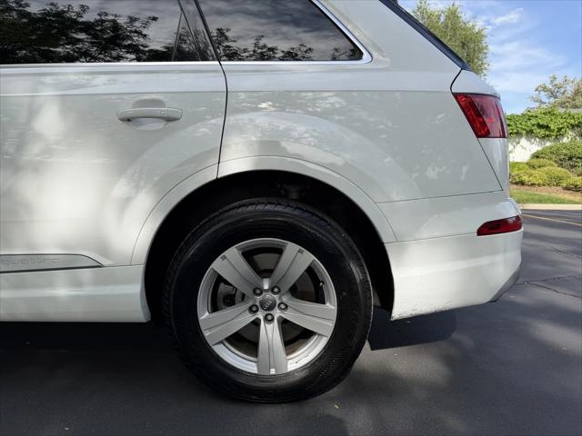 2019 Audi Q7 45 Premium