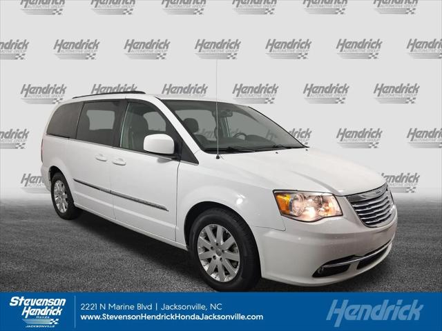 2016 Chrysler Town & Country Touring for sale in Jacksonville, NC
