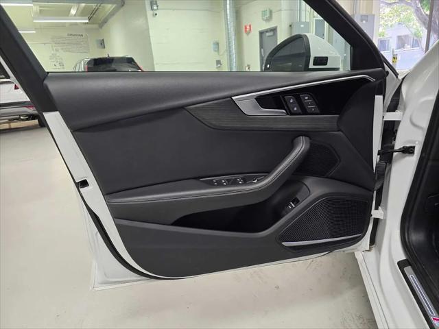 2024 Audi A4 Premium Plus 45 TFSI S line quattro S tronic
