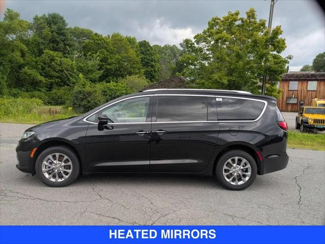 2021 Chrysler Pacifica Touring L AWD