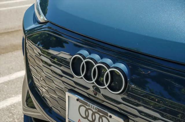 2027 Audi Q6 e-tron Premium quattro