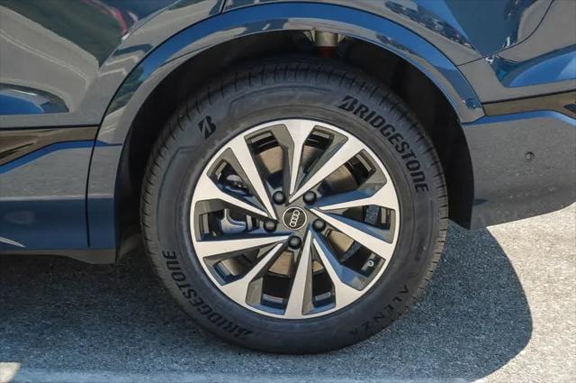 2027 Audi Q6 e-tron Premium quattro