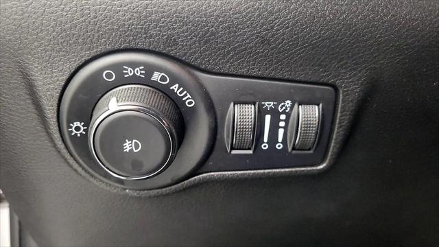 2023 Jeep Compass Latitude Lux FWD