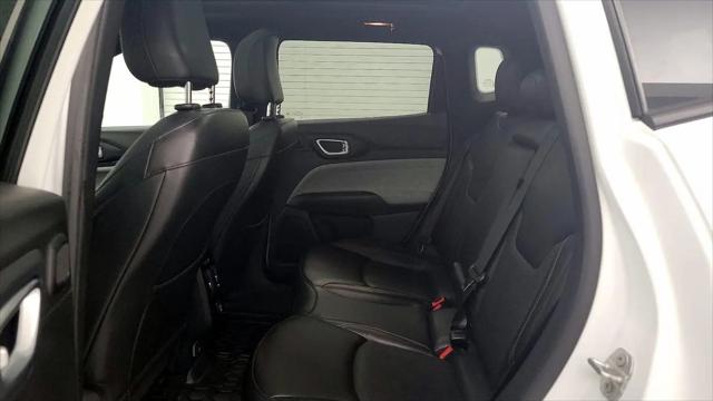 2023 Jeep Compass Latitude Lux FWD