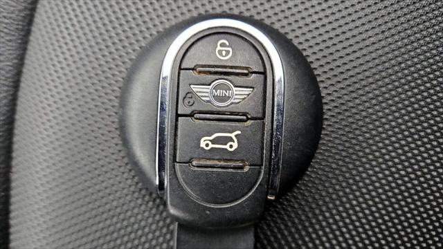 2015 MINI Hardtop Cooper