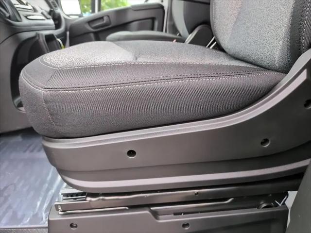 2026 Ram ProMaster Cargo Van Tradesman High Roof 136 WB w/Pass Seat