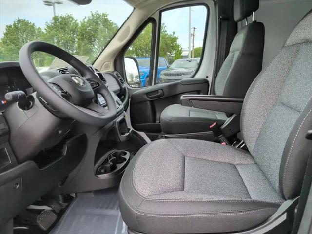 2026 Ram ProMaster Cargo Van Tradesman High Roof 136 WB w/Pass Seat