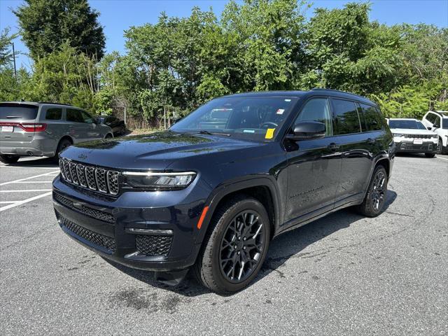 2023 Jeep Grand Cherokee L Summit 4x4 2023 Jeep Grand Cherokee L Summit 4x4