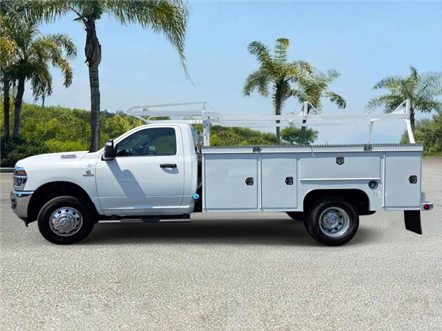 2025 RAM Ram 3500 Chassis Cab RAM 3500 TRADESMAN CHASSIS REGULAR CAB 4X2 84 CA