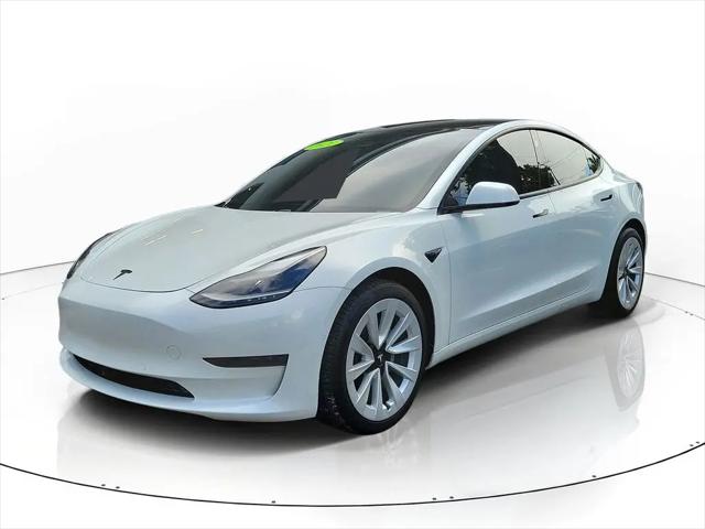 2021 Tesla Model 3 Standard Range Plus Rear-Wheel Drive