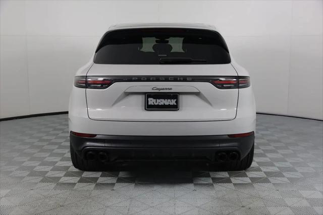 2023 Porsche Cayenne Platinum Edition