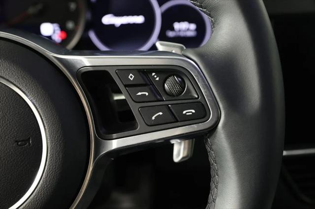 2023 Porsche Cayenne Platinum Edition