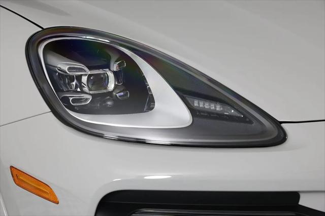 2023 Porsche Cayenne Platinum Edition