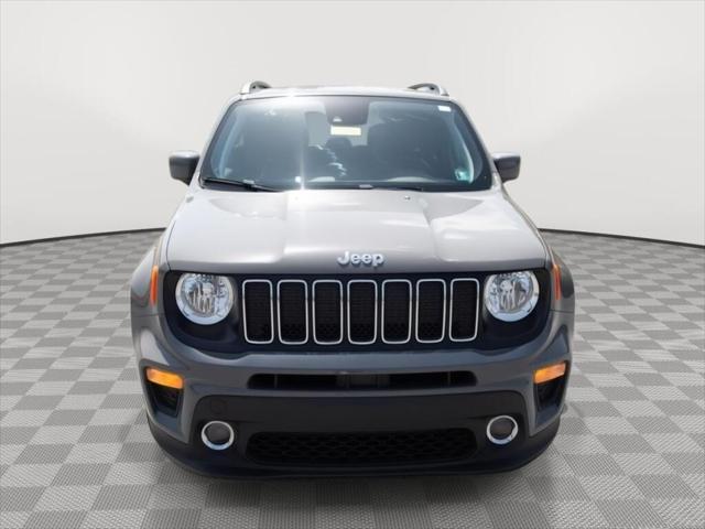 2021 Jeep Renegade Latitude 4x4 2021 Jeep Renegade Latitude 4x4