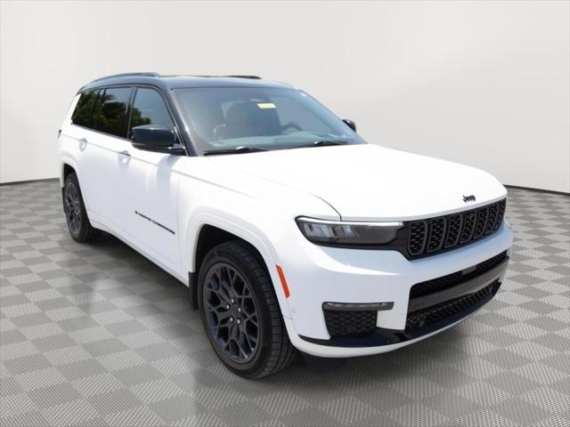 2023 Jeep Grand Cherokee L Summit Reserve 4x4 2023 Jeep Grand Cherokee L Summit Reserve 4x4