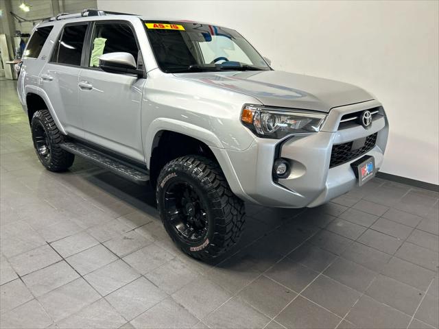 2021 Toyota 4Runner SR5 2021 Toyota 4Runner SR5