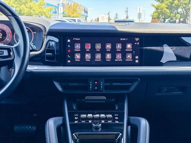 2024 Porsche Cayenne Cayenne