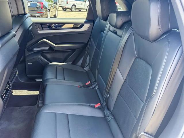 2024 Porsche Cayenne Cayenne