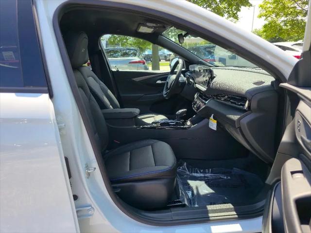 2026 Buick NV Sport Touring FWD