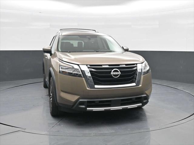 2023 Nissan Pathfinder Platinum 4WD