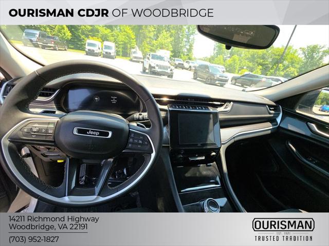 2023 Jeep Grand Cherokee Laredo 4x4 2023 Jeep Grand Cherokee Laredo 4x4