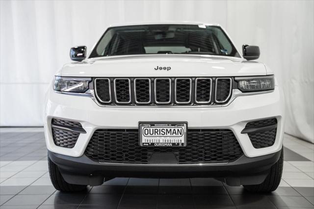 2023 Jeep Grand Cherokee Laredo 4x4