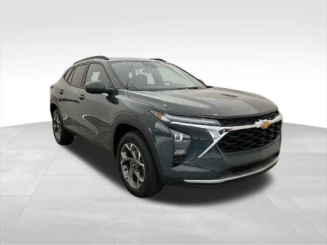 2025 Chevrolet Trax FWD LT