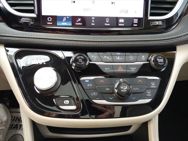 2021 Chrysler Pacifica Limited AWD
