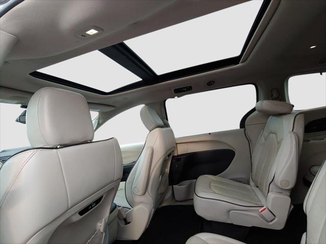 2021 Chrysler Pacifica Limited AWD
