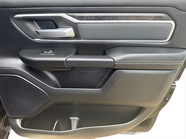 2021 Ram 1500 Big Horn Crew Cab 4x4 5'7" Box