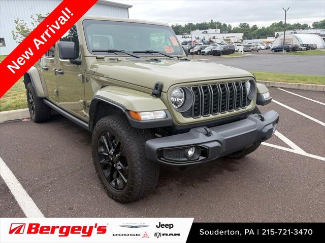 2025 Jeep Gladiator Nighthawk