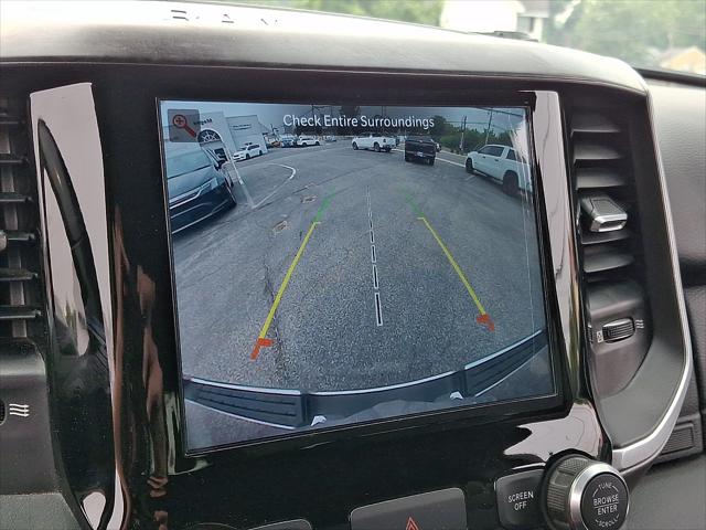 2022 Ram 1500 Big Horn Crew Cab 4x4 5'7" Box