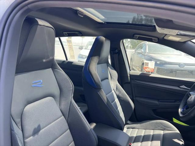 2026 Volkswagen Golf R Base