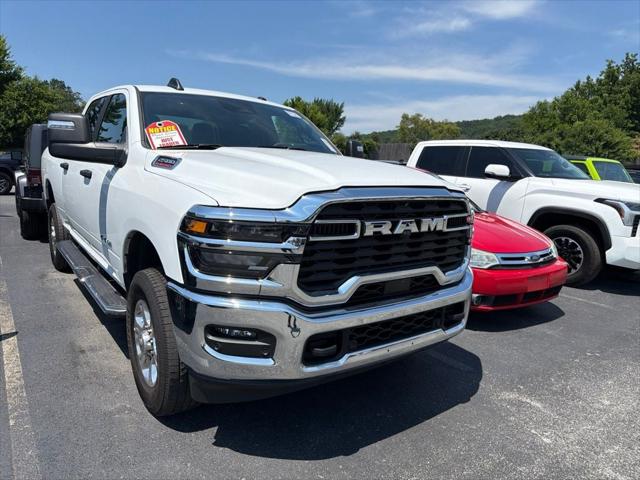 2026 RAM 2500 Big Horn Crew Cab 4x4 64 Box 2026 RAM 2500 Big Horn Crew Cab 4x4 64 Box