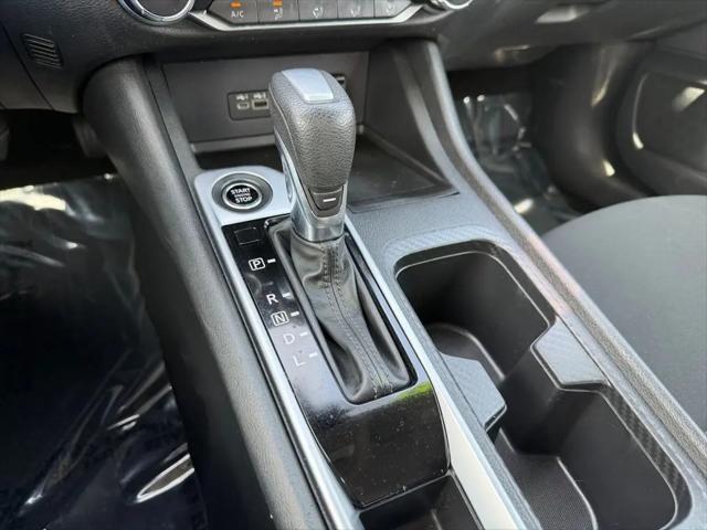 2023 Nissan Sentra SV Xtronic CVT