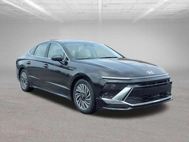 2026 Hyundai Sonata Hybrid SEL for sale in Parma, OH