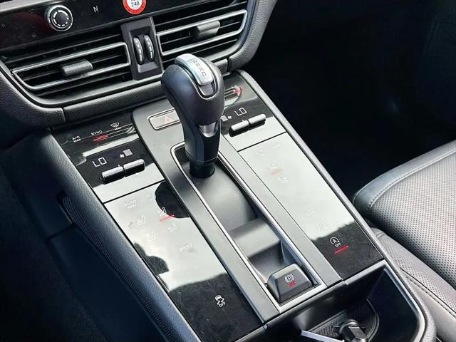 2024 Porsche Macan Macan