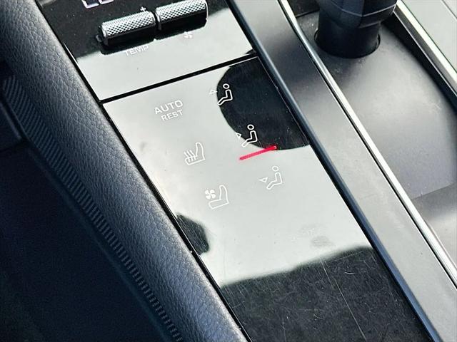 2024 Porsche Macan Macan