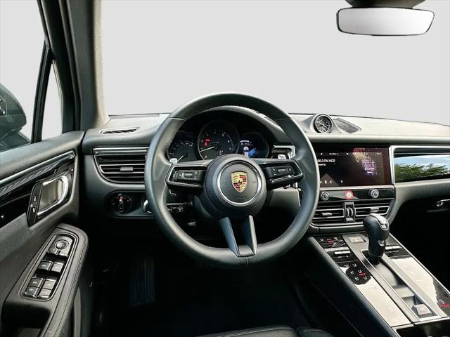 2024 Porsche Macan Macan