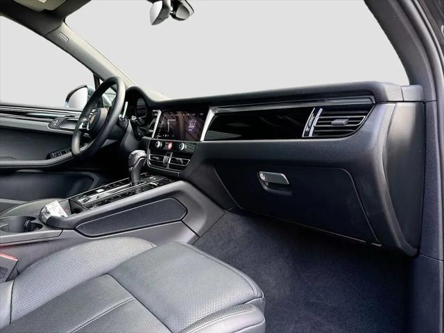 2024 Porsche Macan Macan