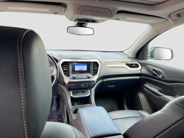 2021 GMC Acadia FWD SLT