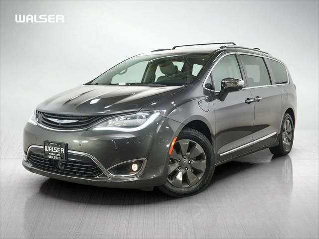 2018 Chrysler Pacifica Hybrid Limited for sale in Burnsville, MN