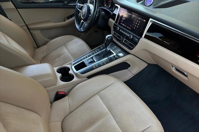 2019 Porsche Macan Macan