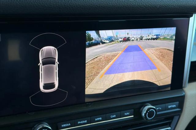 2019 Porsche Macan Macan